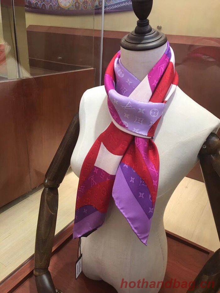 Louis Vuitton Scarf LVS00150